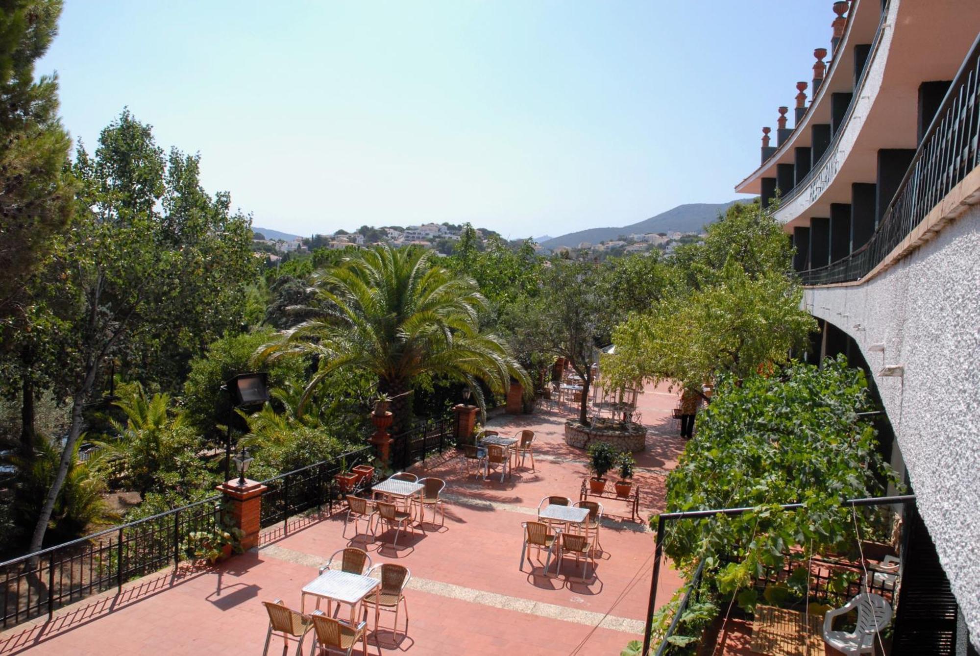 Hotel Gri-Mar Llança Kültér fotó